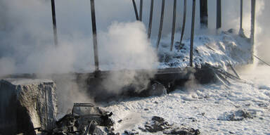 Spraydosen-Lkw auf A2 explodiert