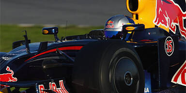 Loeb brilliert auch im F1-Boliden