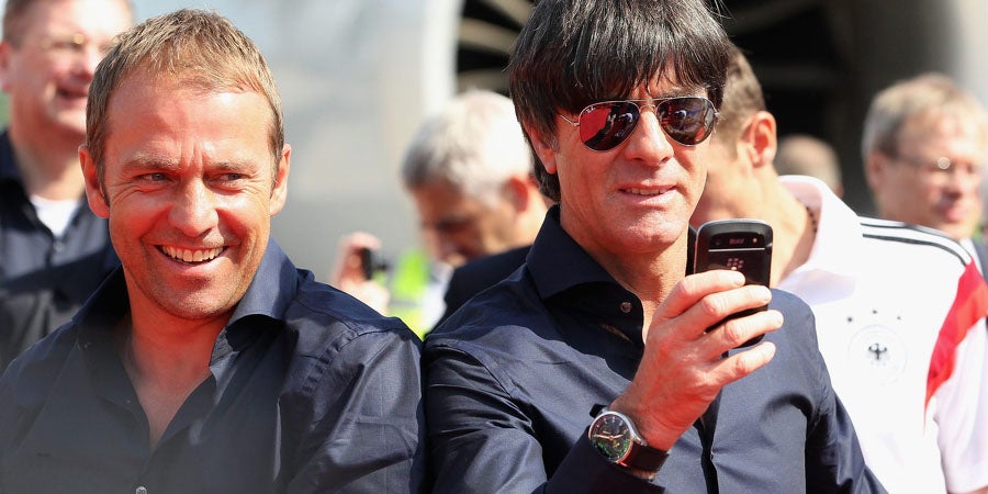 Flick wird seinen ehemaligen Chef Jogi Löw beerben