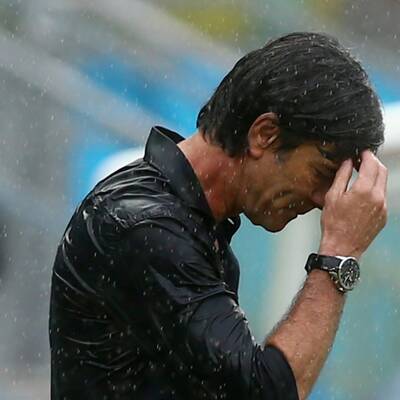 Jogi Löw im Regen