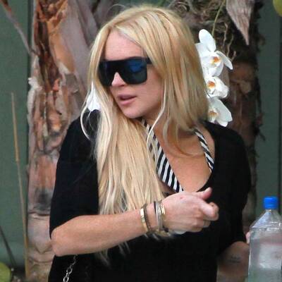 Lindsay Lohan in Miami: Busenblitzer bei Kampagnen-Shoot