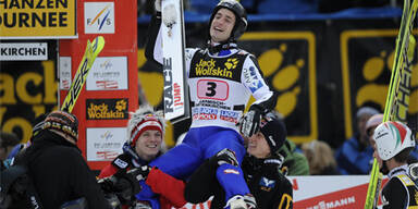 Loitzl triumphiert beim Neujahrsspringen