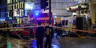 Decke in Londoner Theater eingestürzt