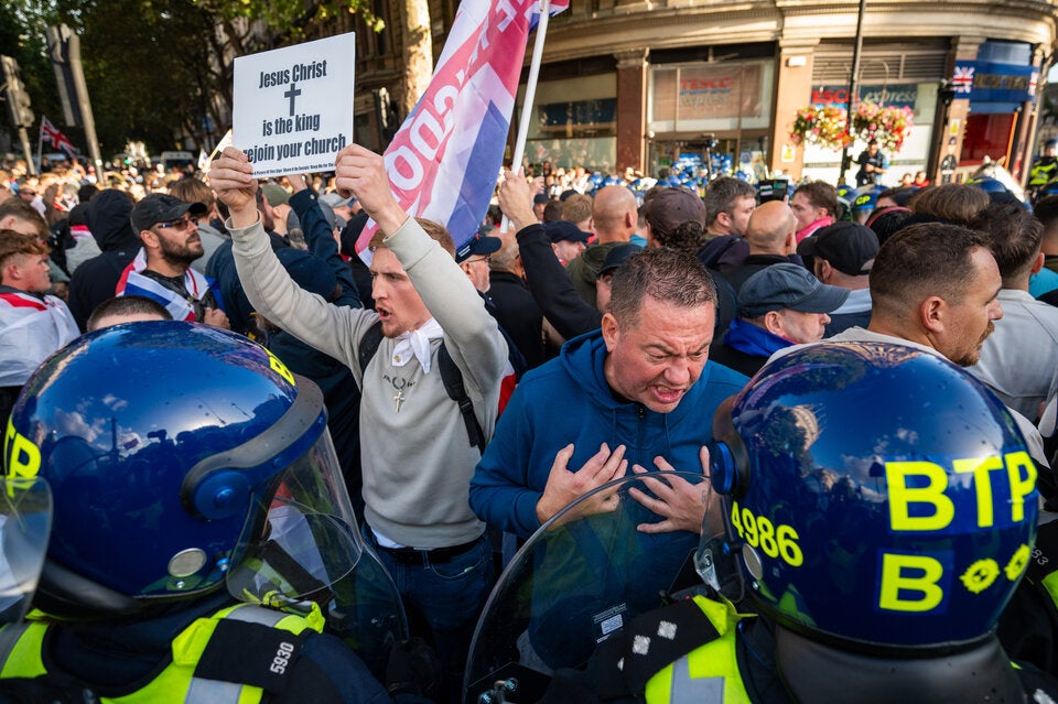 Massen-Demo gegen Migration in London