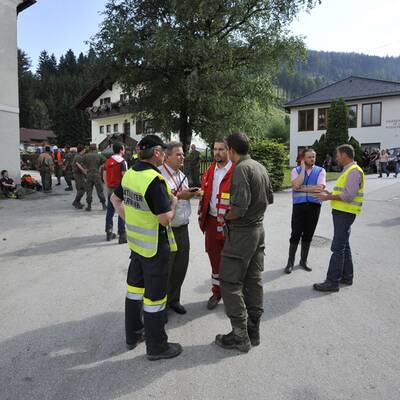 Aufräumarbeiten in St. Lorenzen