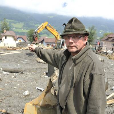 Aufräumarbeiten in St. Lorenzen