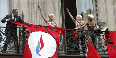 Nackter Hitlergruß für Le Pen 