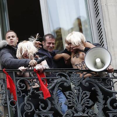 Hitlergrüße gegen die Front National 