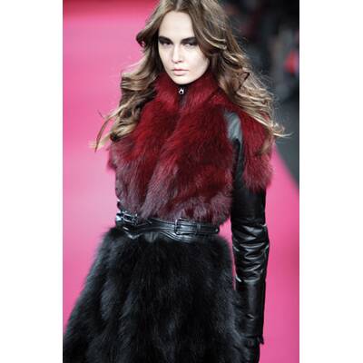 Lie Sang Bong H/W 10