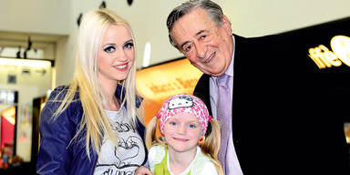 Lugners Kampf um die Hofburg