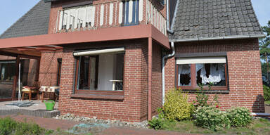 Luftmatratze explodiert beim Aufblasen