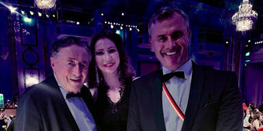 Lugner mit Norbert Hofer am Akademikerball