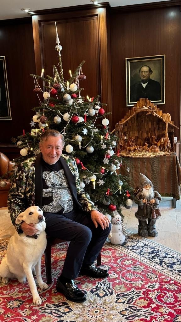 Richard Lugner und sein Hund 