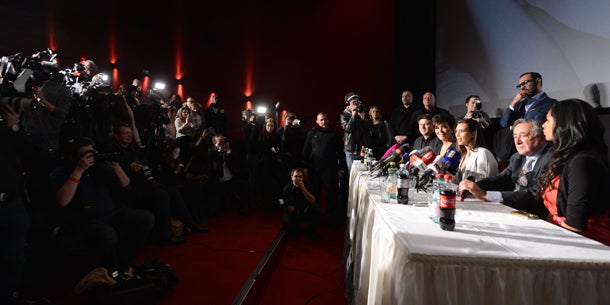 Opernball: Glamour - und Mörtel im Pech