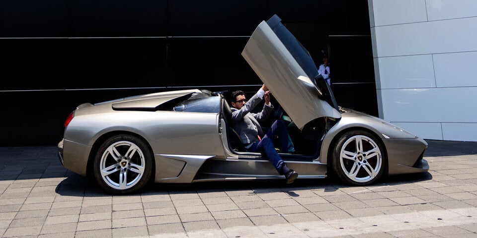 Luxusautos von Drogenbossen unterm Hammer