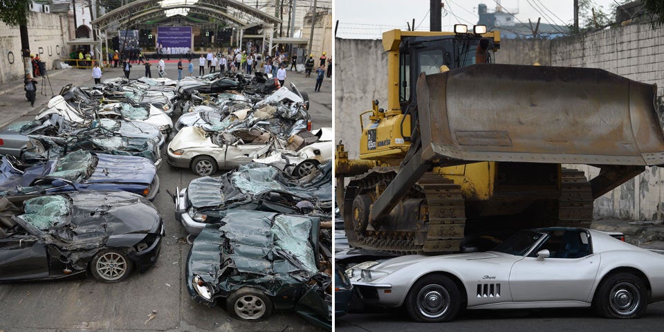 Luxus-Autos im Millionenwert zerstört