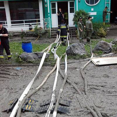Aufräumen nach dem Hochwasser