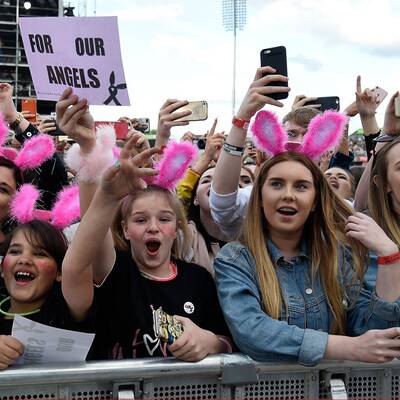 Benefizkonzert in Manchester 