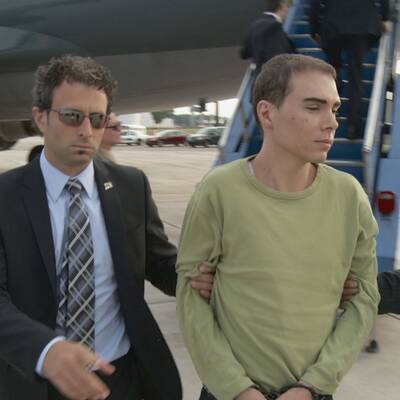 Eine Militärmaschine brachte den 29-Jährigen von Berlin nach Montreal