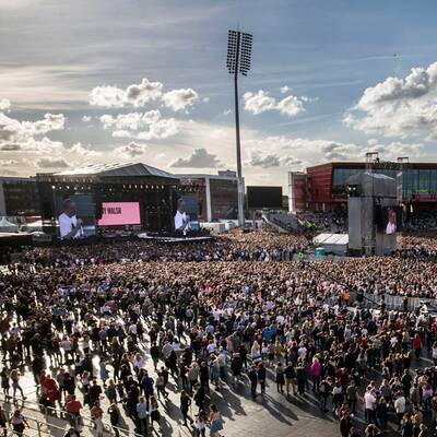 Benefizkonzert in Manchester 