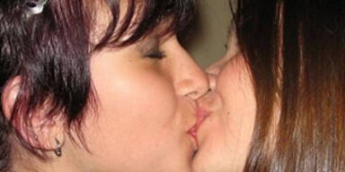 Landesschulrat findet Kussverbot gut