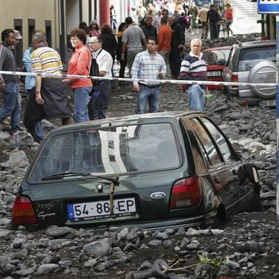 Unwetter zerstört Trauminsel