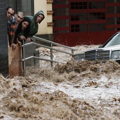 Unwetter zerstört Trauminsel