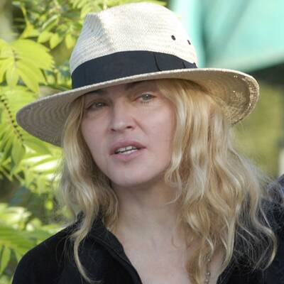 Neue Adoption: Madonna in Afrika