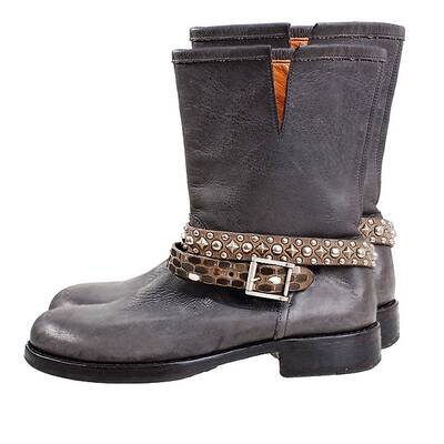 Sexy: Boots bei My­theresa, 659 Euro.