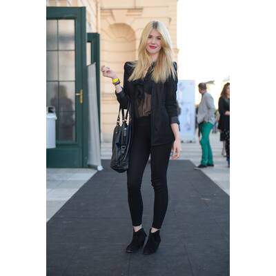 Sonja Petrkowsky (25) www.fashiontweed.com