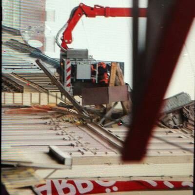 Wohnhaus in Wien nach Explosion eingestürzt