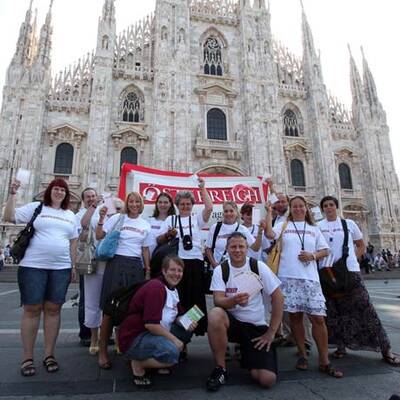 ÖSTERREICH-Leser in Mailand
