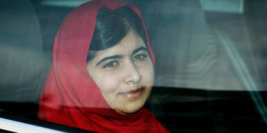 Queen empfängt Malala im Buckingham Palast