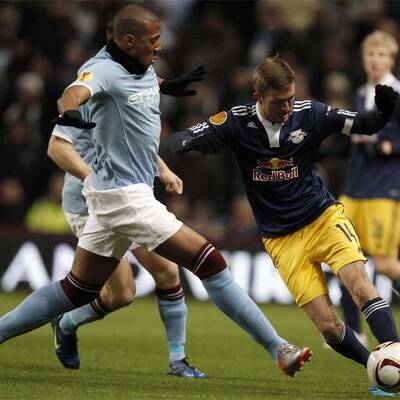 ManCity fertigt Bullen ab