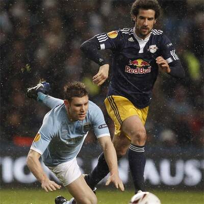 ManCity fertigt Bullen ab