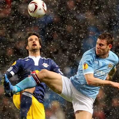 ManCity fertigt Bullen ab