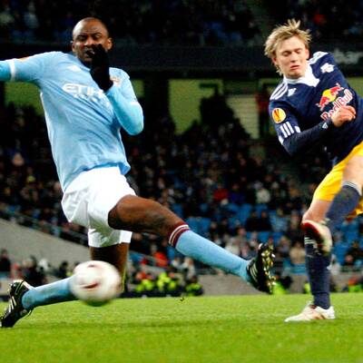 ManCity fertigt Bullen ab