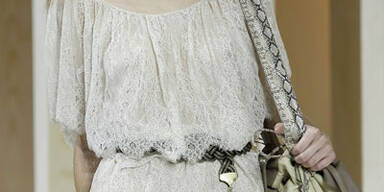 Einfachheit und Eleganz: Mango zeigt Sommermode