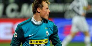 Verletzer Buffon lobt Alex Manninger