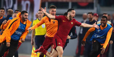 Unfassbar: Eigentor-Pechv&ouml;gel als Helden