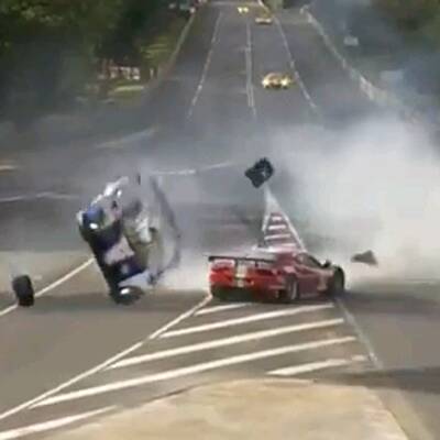 Brutaler Unfall in Le Mans