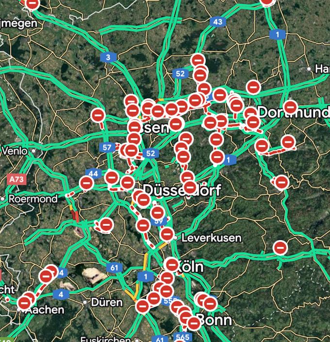 Autobahn-Chaos bei Google Maps