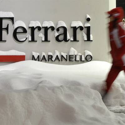 Ferrari-Hauptquartier eingeschneit