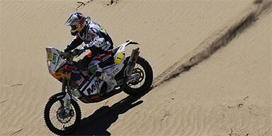 Al-Attiyah, Coma bauen F&uuml;hrung aus