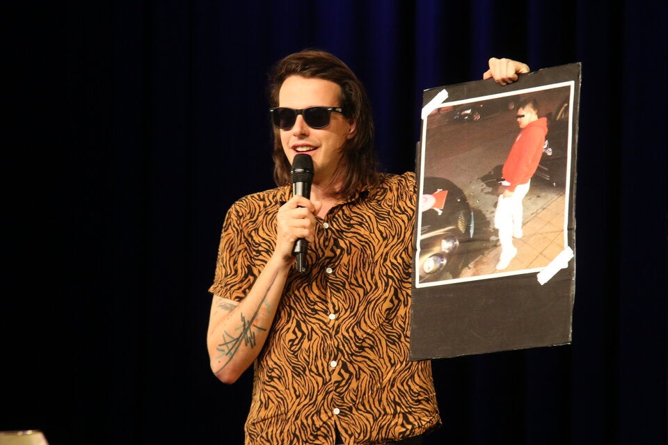 Marco Pogo: Kabarett-Premiere mit mehr Politik als Bier