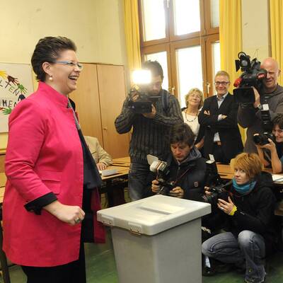 Christine Marek (ÖVP) bei der Stimmabgabe