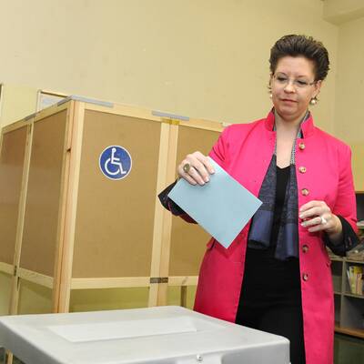 Christine Marek (ÖVP) bei der Stimmabgabe