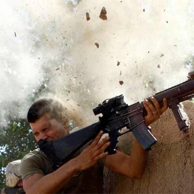 Taliban-Kugel schlägt knapp neben Soldat ein