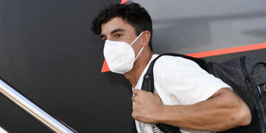 Weltmeister Marquez f&auml;llt noch mehrere Monate aus