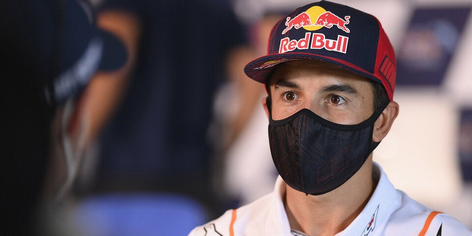 Verrückt! Motorrad-Star Marquez fährt trotz gebrochenem Arm